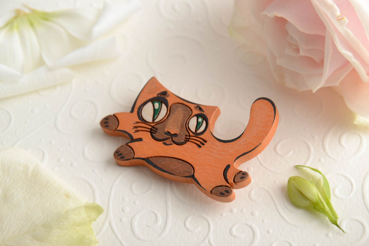 Handmade small funny plywood animal brooch painted with acrylics Red Cat photo 1