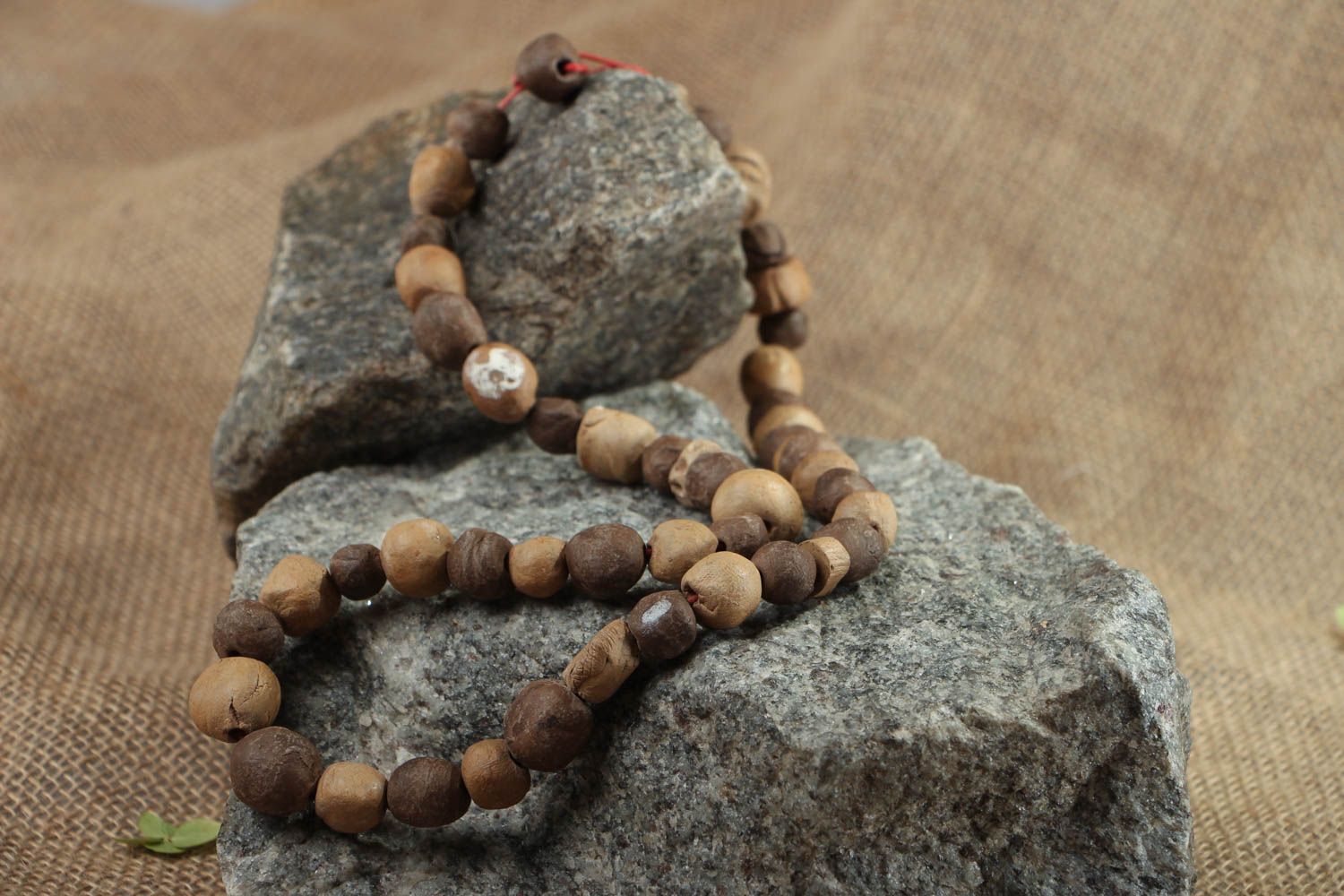 Ceramic bead necklace in ethnic style photo 5
