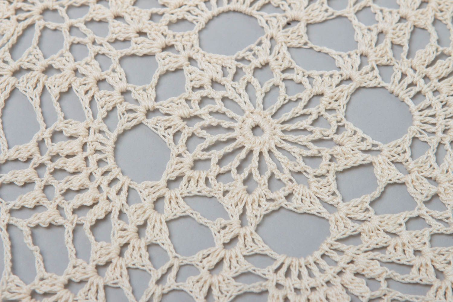 Serviette blanche fait main Déco maison Cadeau femme tricotée textile originale photo 3