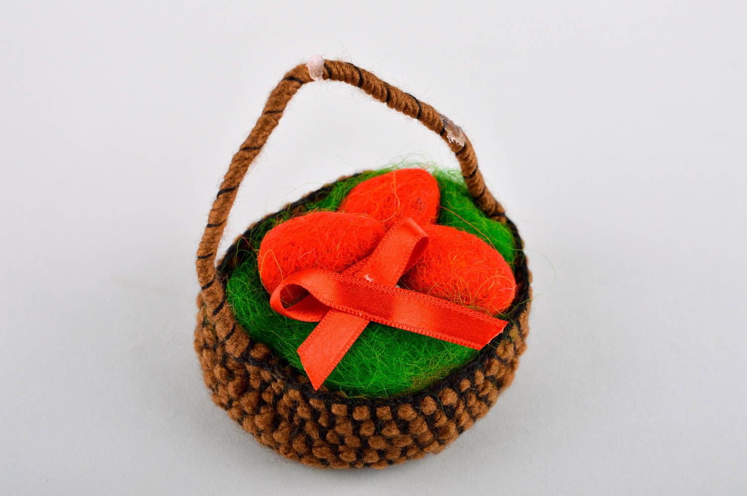Canasta de fieltro hecha a mano con huevos decoración de fiestas regalo original foto 2