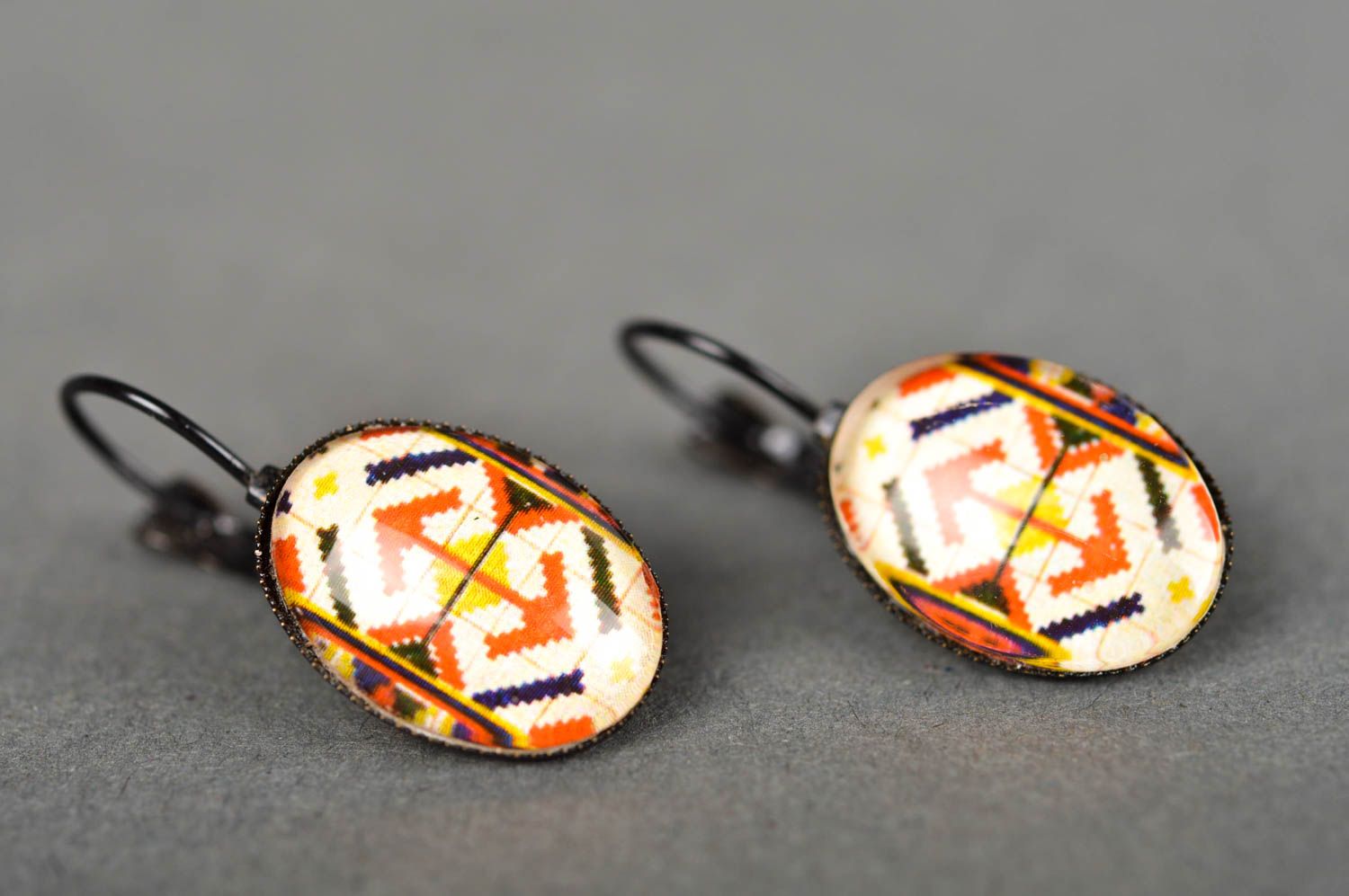 Cabochon Ohrringe handgemachter Designer Schmuck ethnische Ohrringe für Damen foto 2