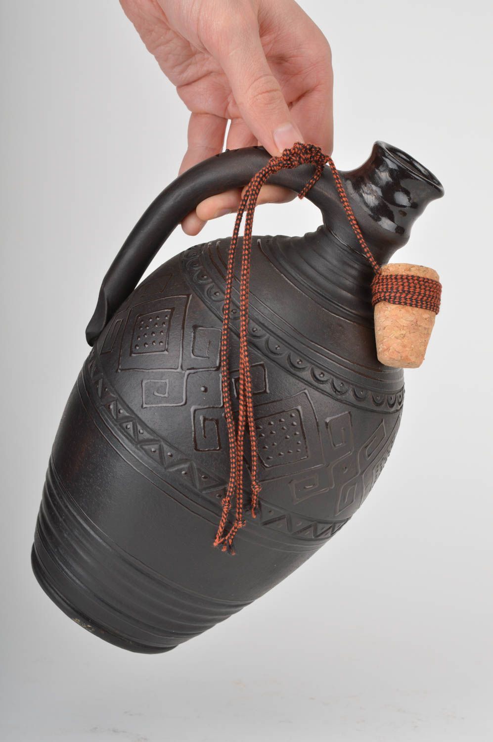 Botella cerámica con ornamento y corcho decorativa artesanal marrón oscura 2l foto 3