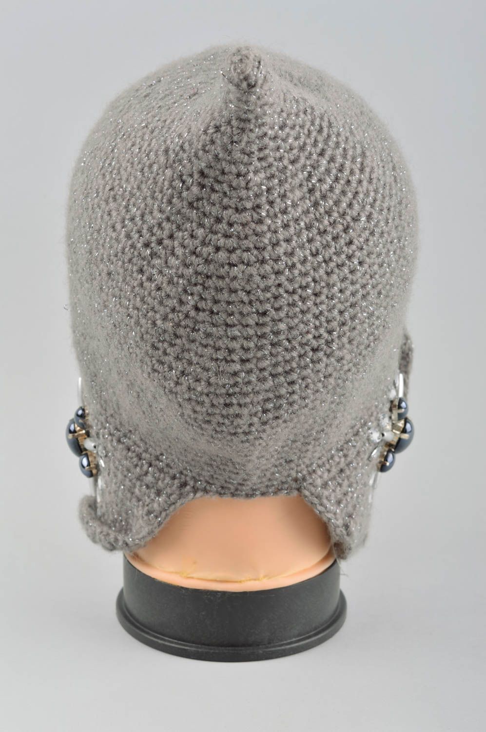 Bonnet tricot fait main Chapeau hiver Vêtement femme broderie perles de rocaille photo 4