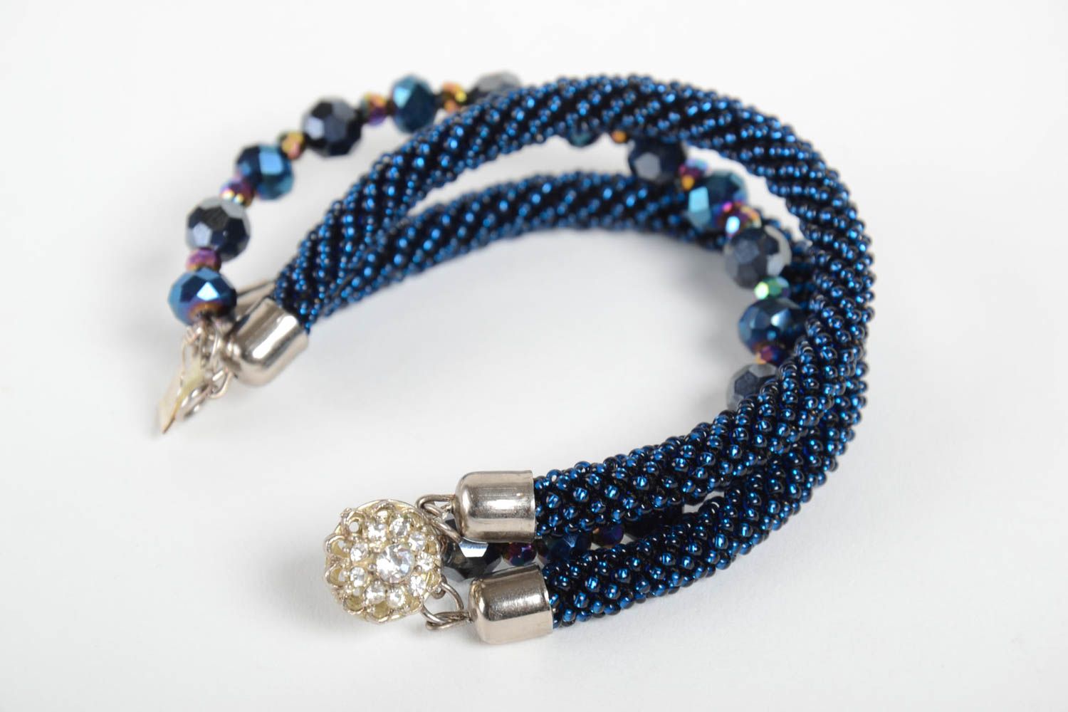 Bracelet perles de rocaille Bijou fait main bleu trois rangs Accessoire femme photo 3
