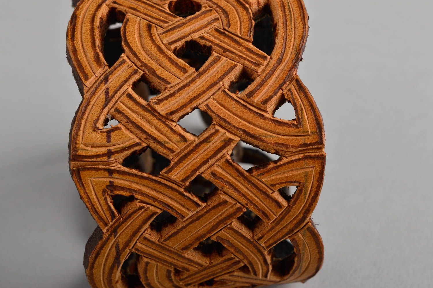 Handgemachter Schmuck schönes Armband breites Lederarmband Schmuck für Frauen foto 4