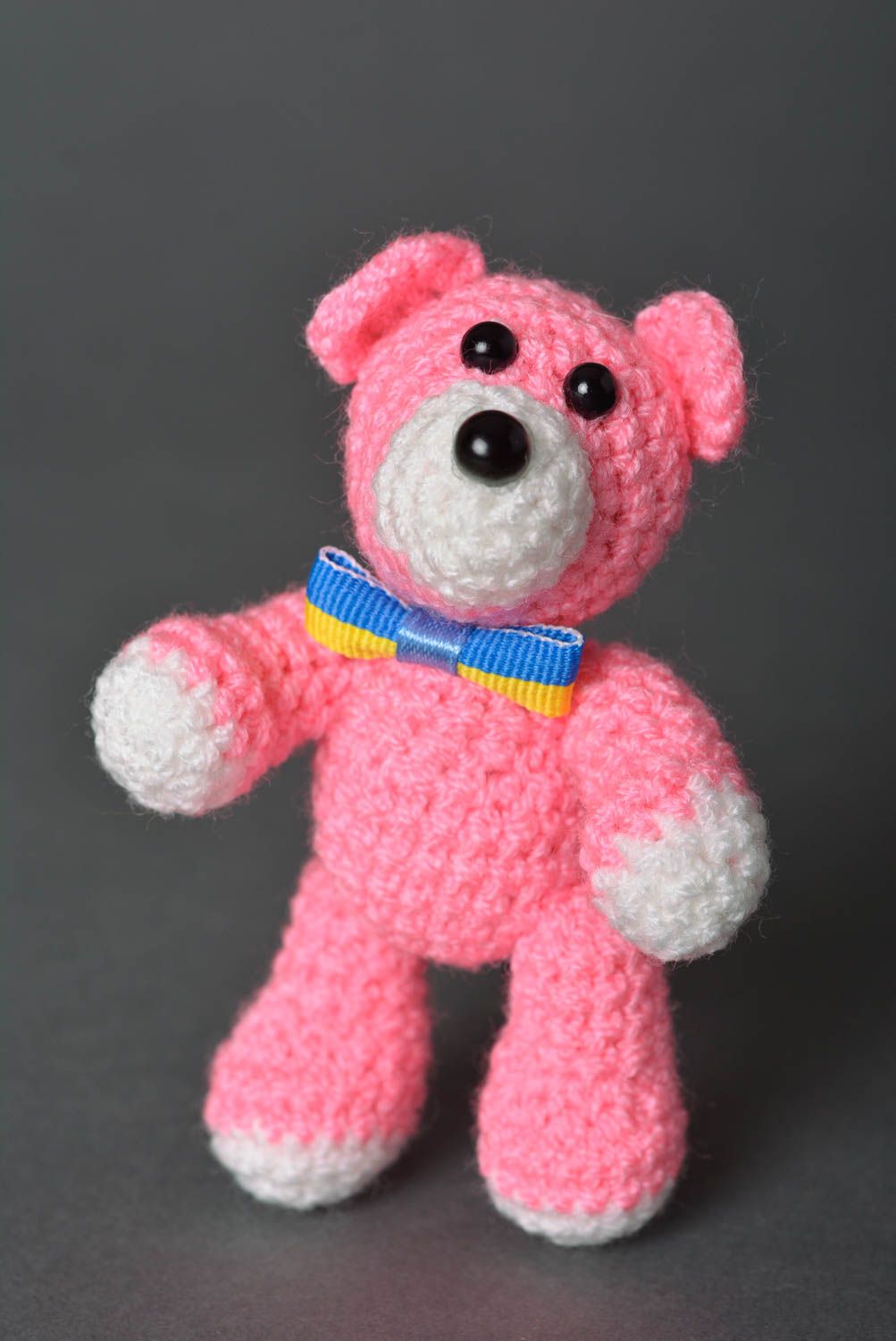 Jouet ours rose Peluche faite main tricotée au crochet petite Cadeau enfant photo 1