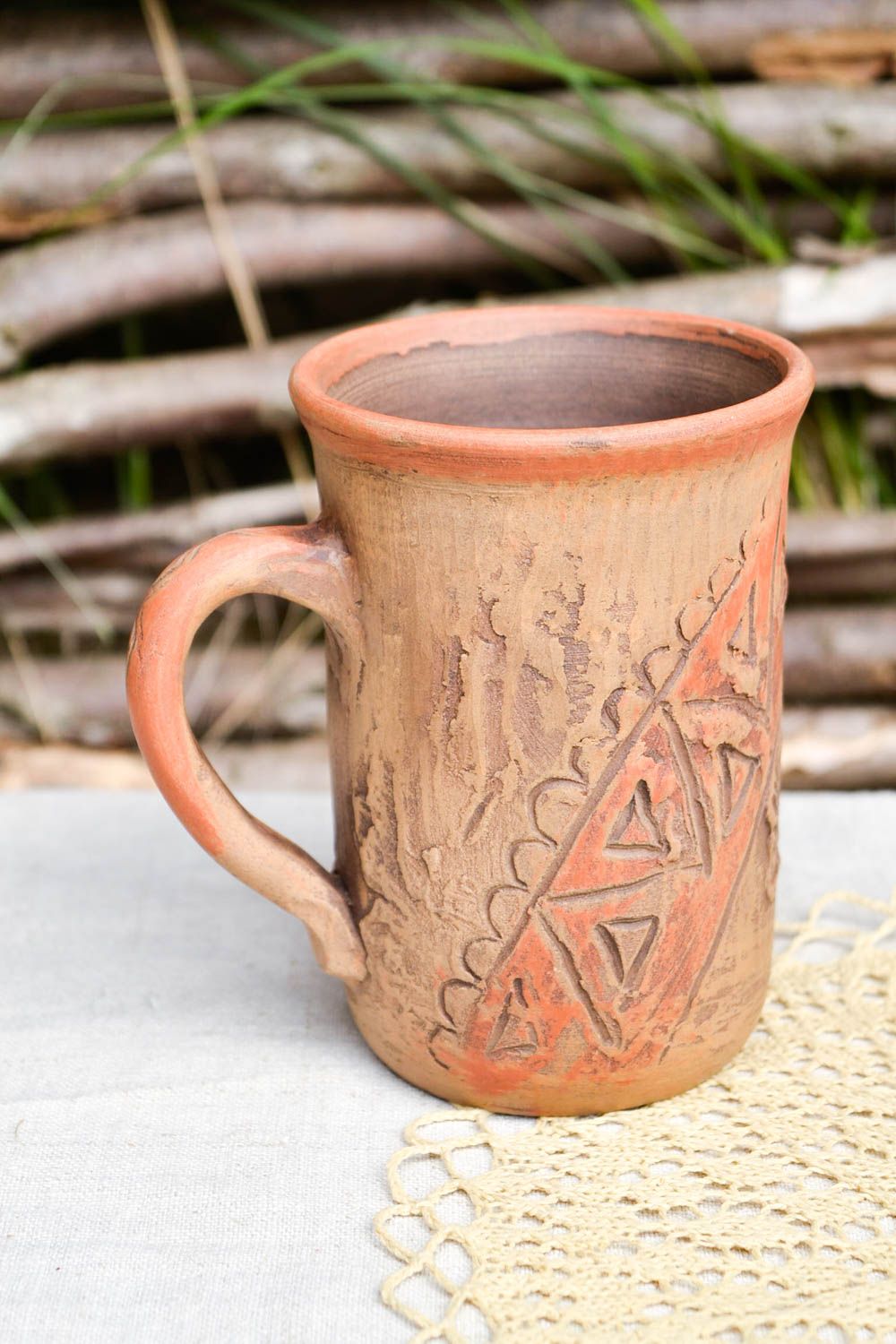 XL clay tall rustic style cup in brown and olive color with handle and triangle pattern photo 1