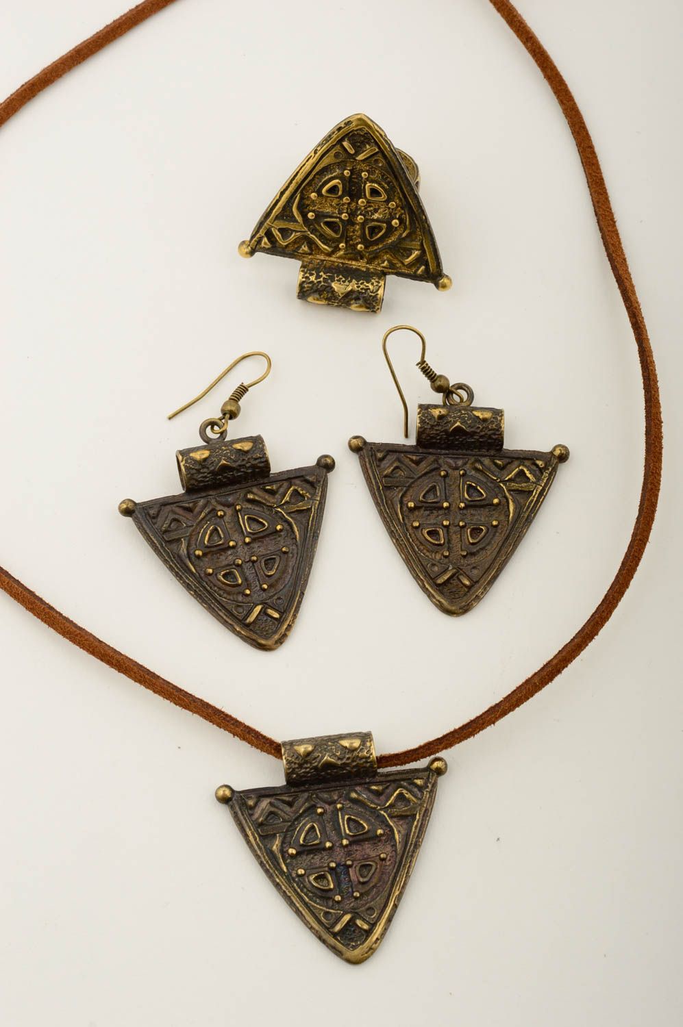 Handmade jewelry set metal ring metal pendant metal earrings small gifts photo 3