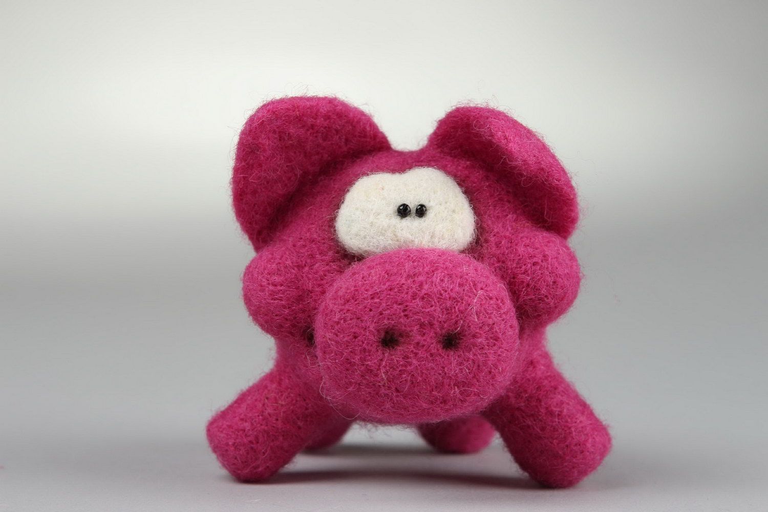 Felted soft toy Pig photo 2