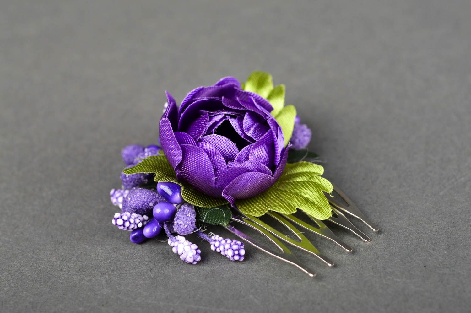 Peigne cheveux fait main Accessoire cheveux fleurs violettes Cadeau femme photo 2