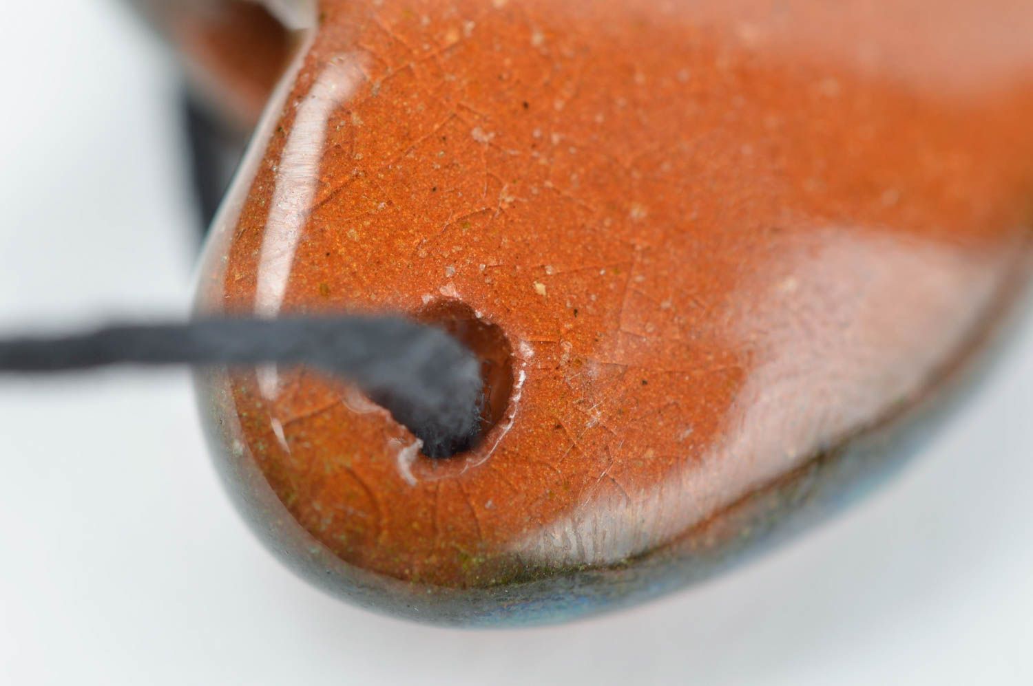 Pendentif en argile fait main en forme de coeur pour huiles essentielles photo 5