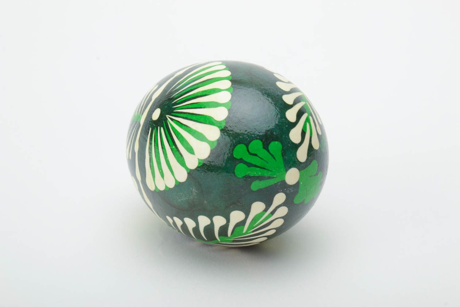 Handmade traditional decorative green painted Easter egg in Lemkiv style photo 4