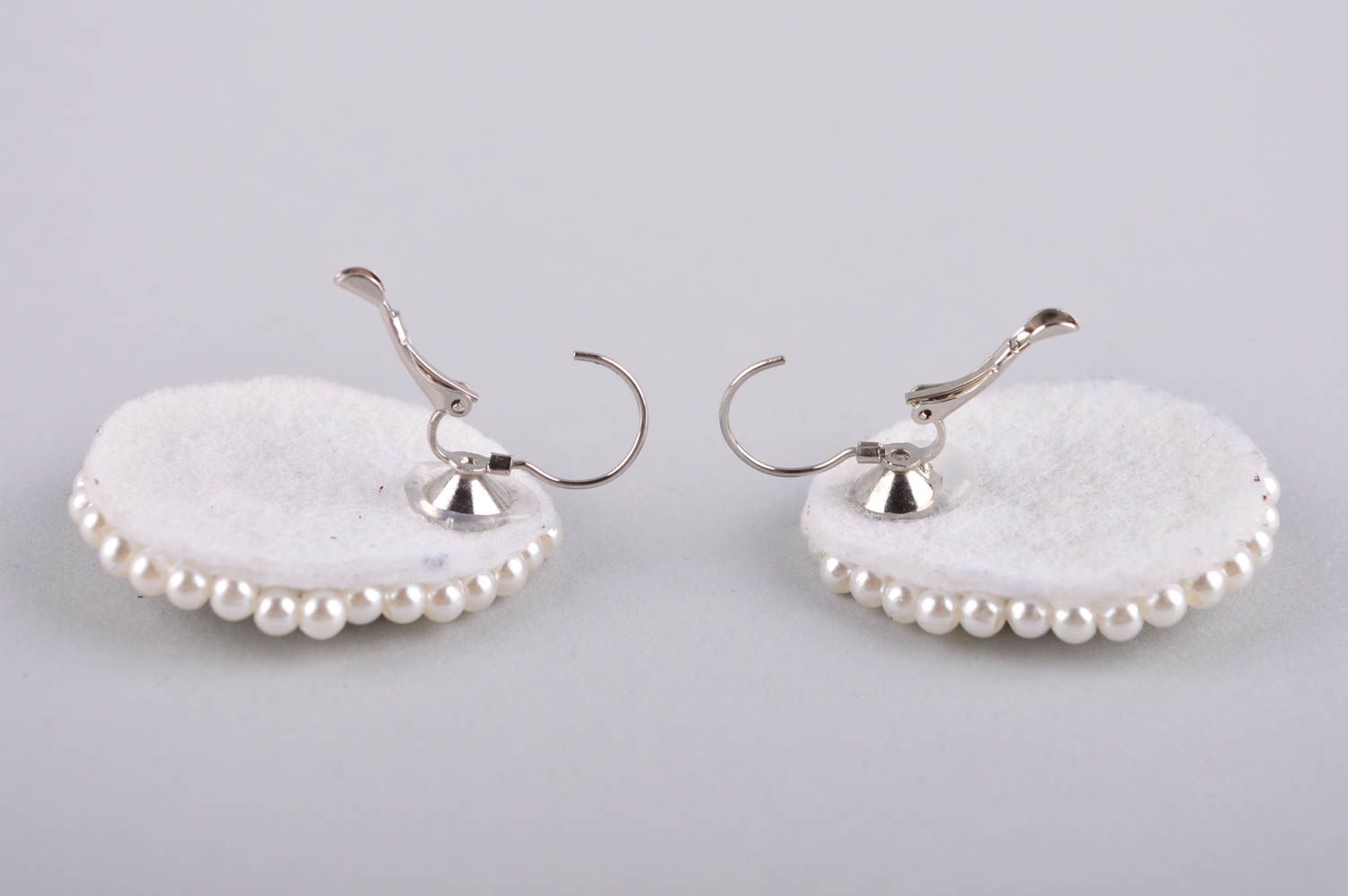 Handmade earrings designer jewelry unusual earrings beaded accessories photo 5