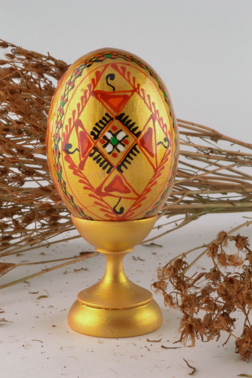 Oeuf de Pâques en bois fait main photo 1