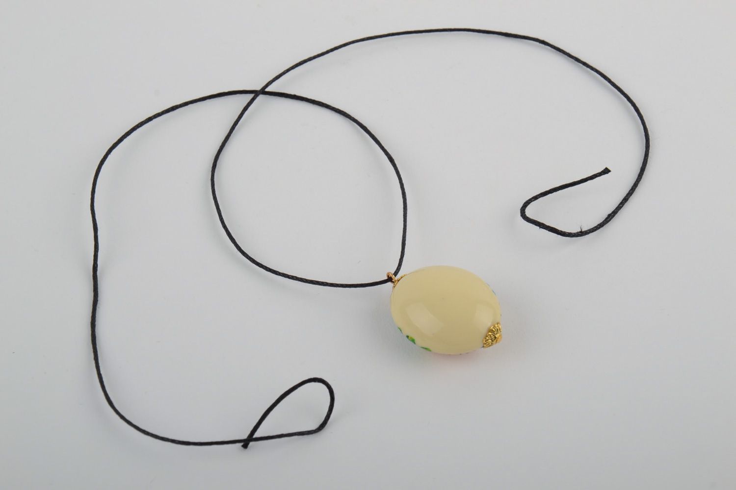 Handmade designer plastic pendant with acrylic painting on cord for women photo 3