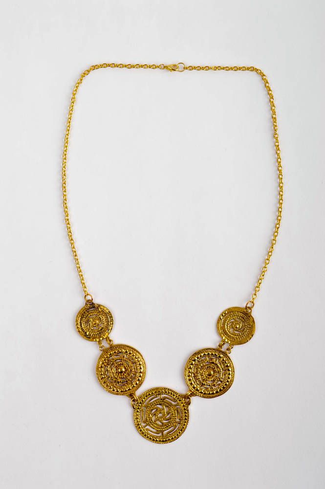 Beautiful handmade metal necklace stylish necklace design fashion trends photo 2