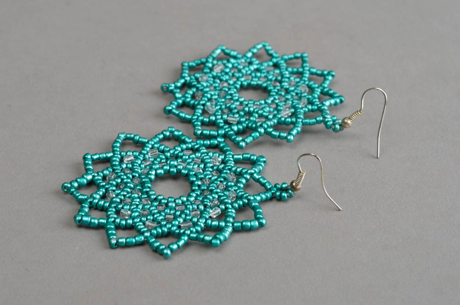 Openwork green earrings beaded handmade accessories stylish jewelry with charms photo 3