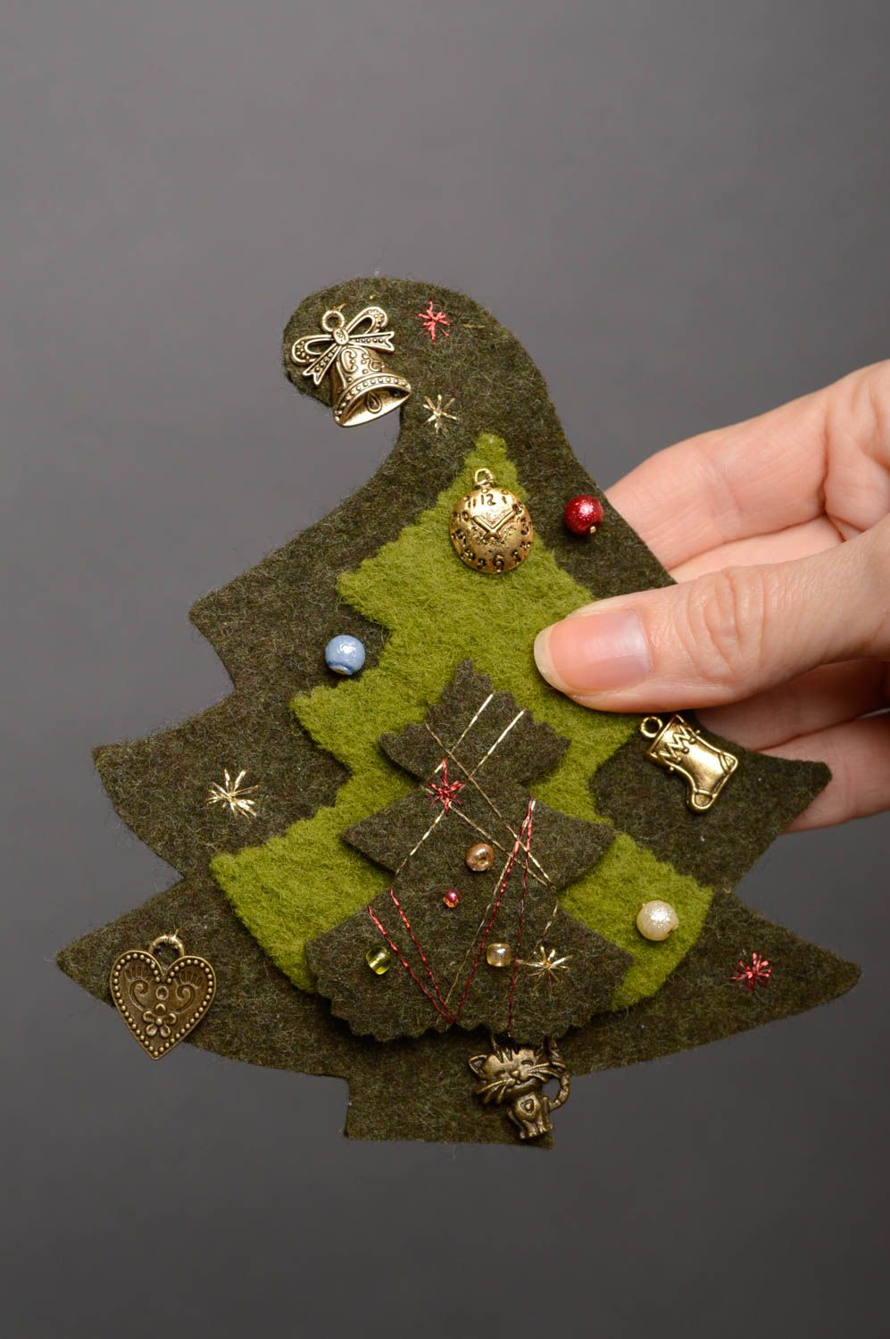 Suspension décorative en feutre magnet sapin décoration de Noël faite main  photo 3