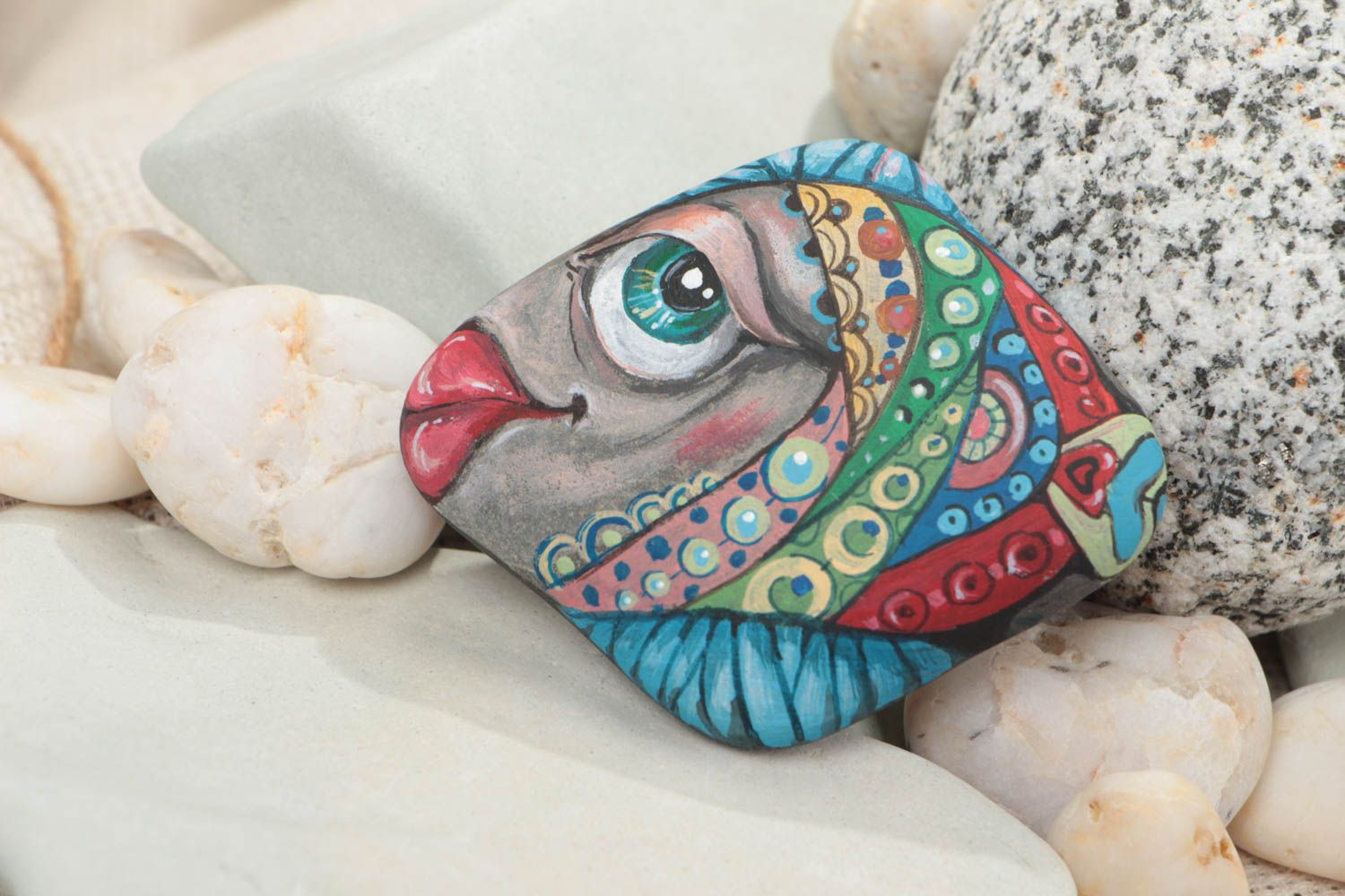 Decorative small sea stone with handmade colorful acrylic painting fish  photo 1