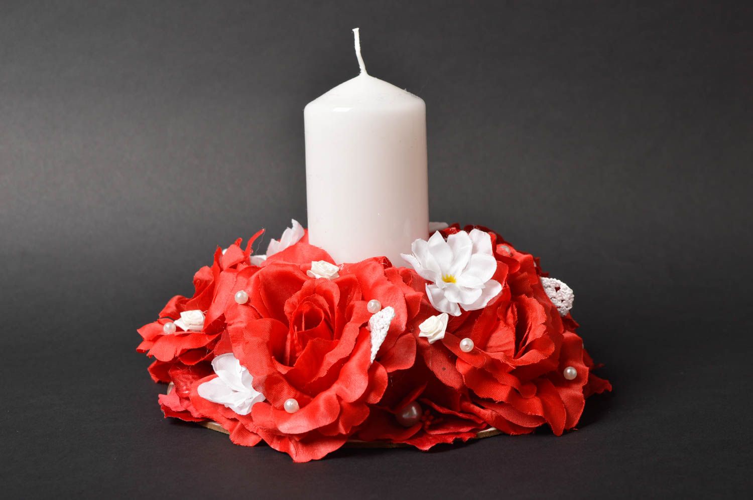 Свеча ручной работы свеча на свадьбу с цветами свеча свадебная Красные розы фото 3