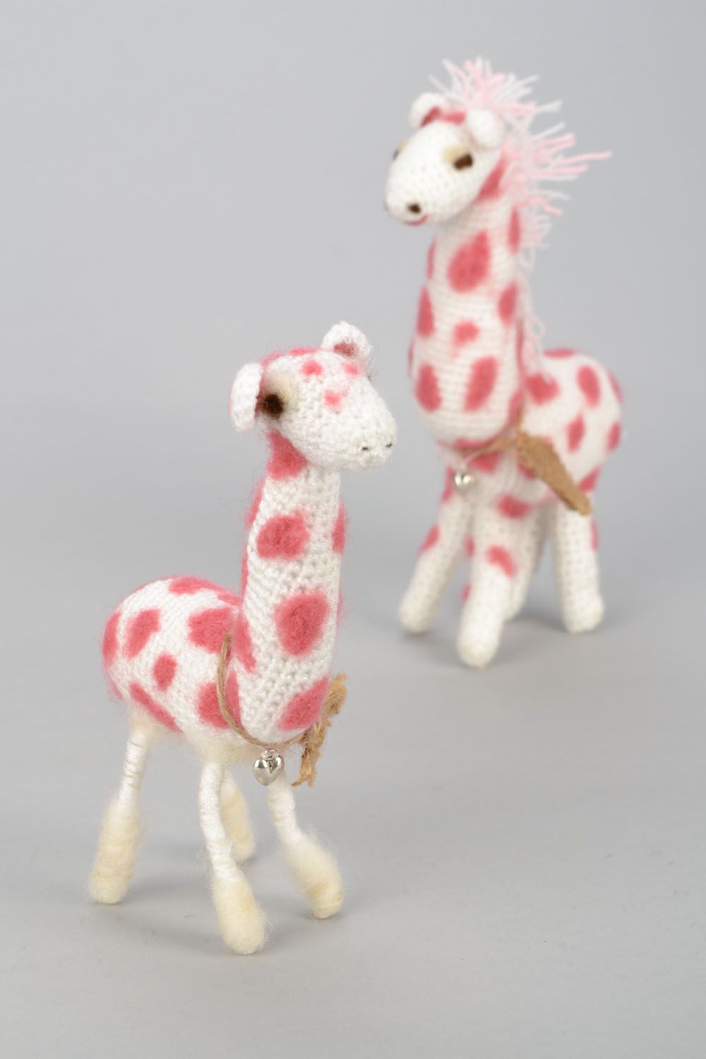 Jouet décoratif tricoté artisanal Girafe photo 1