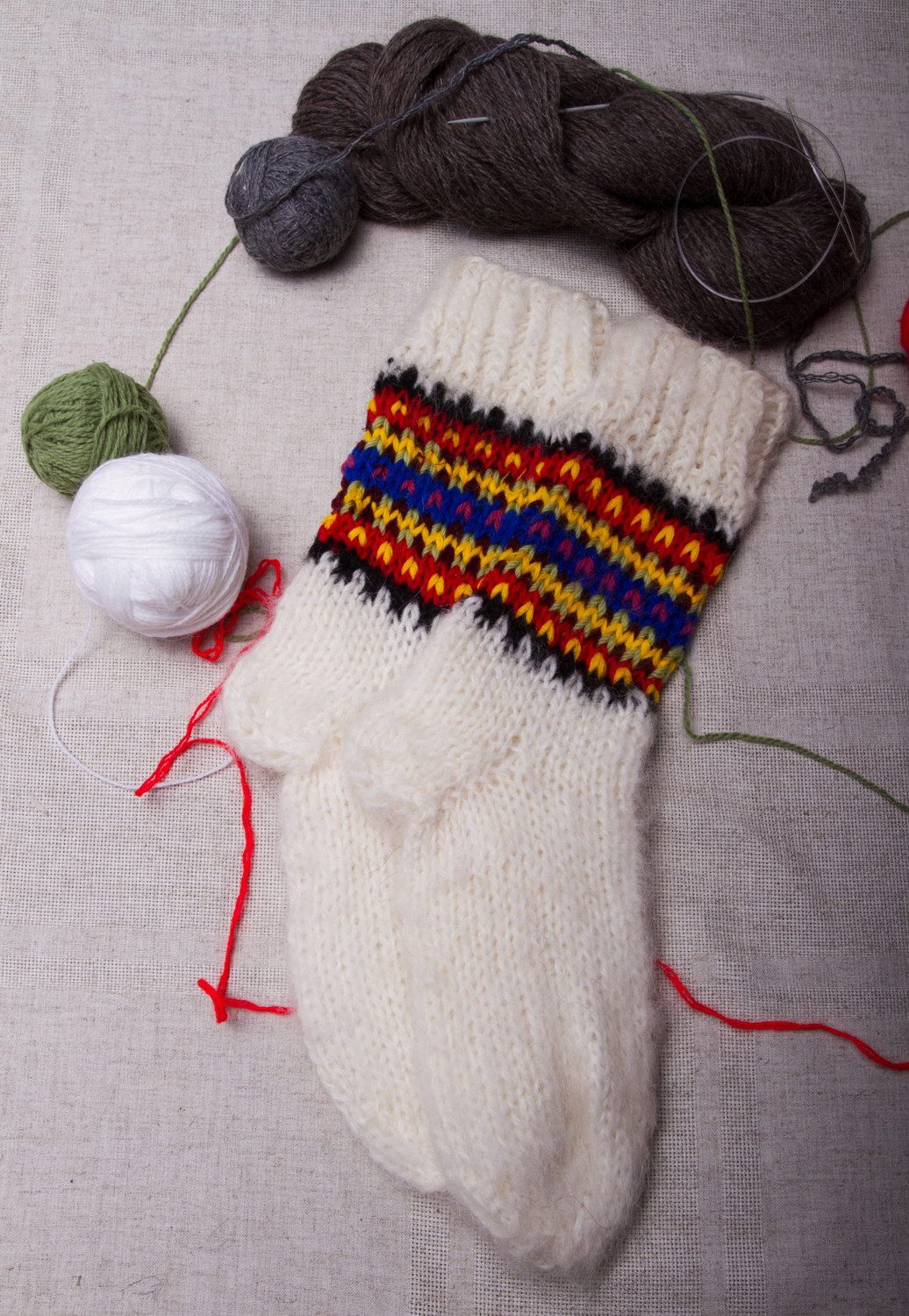 Calzini di lana per donna fatti a mano Abbigliamento da donna Calzini bianchi
 foto 1