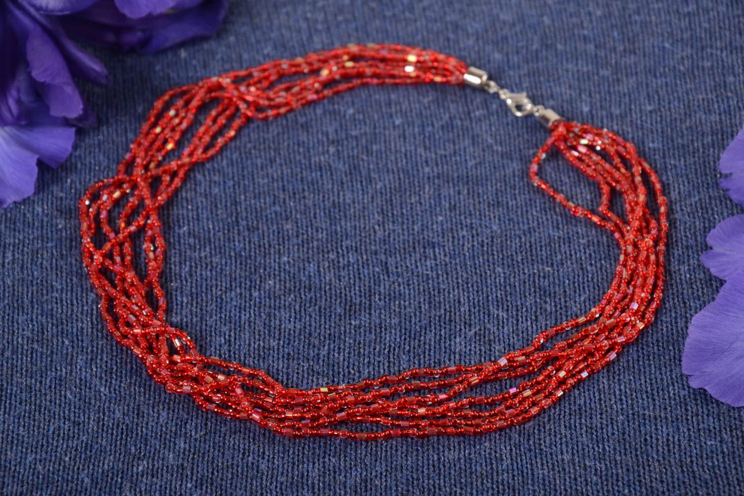 Handmade festive beaded necklace beautiful female jewelry red accessory photo 1