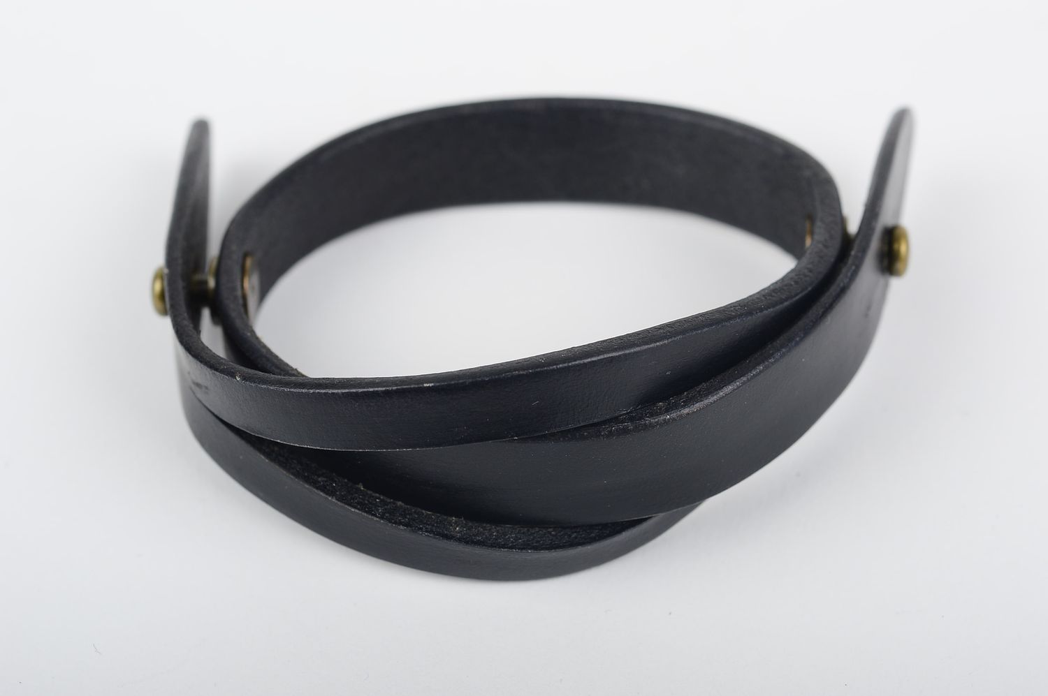 Bracelet en cuir Bijou fait main Accessoire homme noir design de créateur photo 2