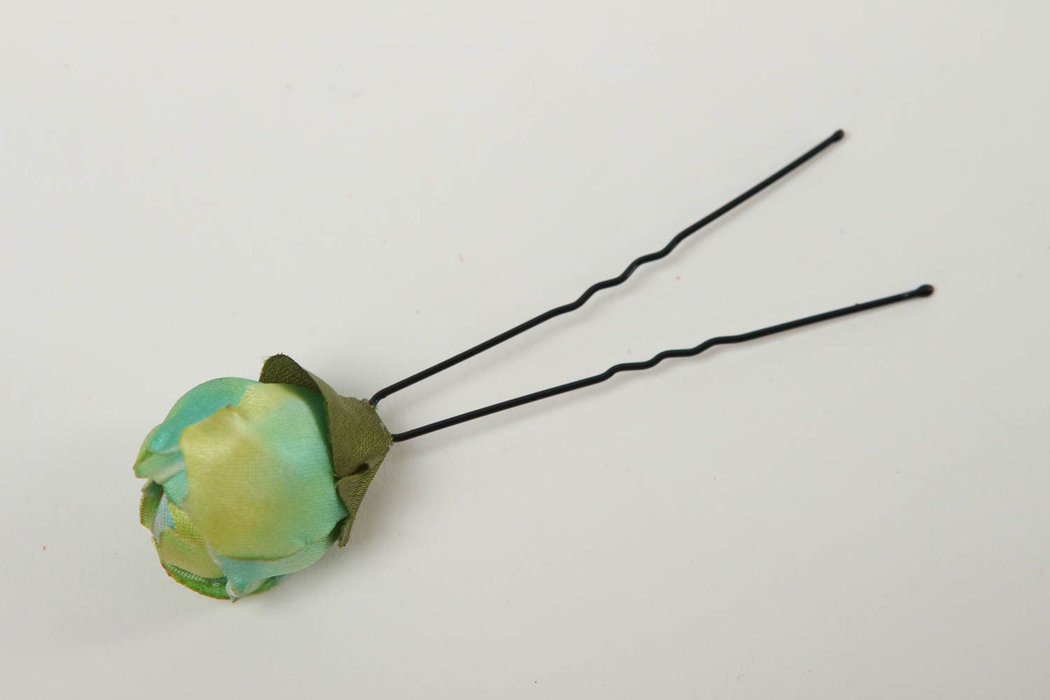 Horquilla artesanal accesorio para el cabello con flor regalo para chica foto 2