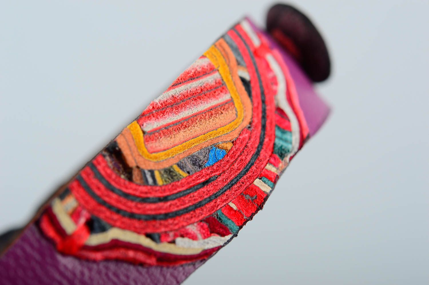 Bracelet en cuir naturel Bijou fait main mauve design Cadeau pour femme photo 4