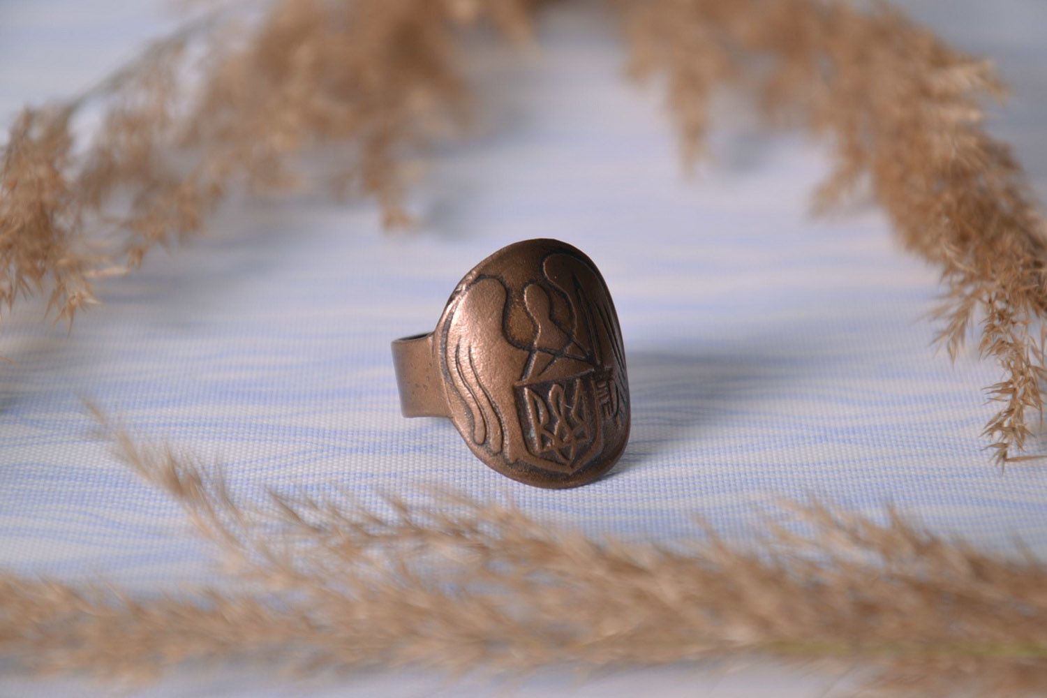 Ring with a guardian angel photo 2