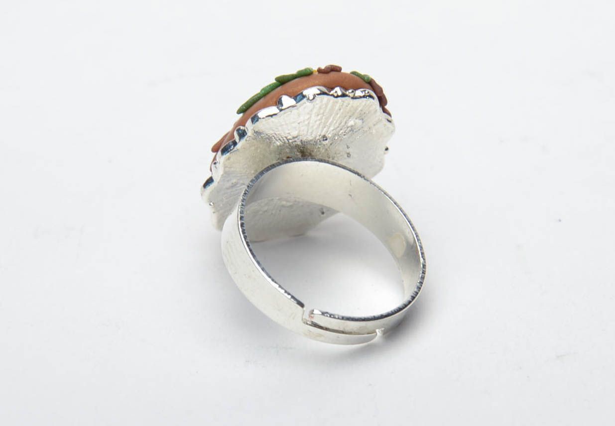 Кольцо с цветами из полимерной глины  фото 4