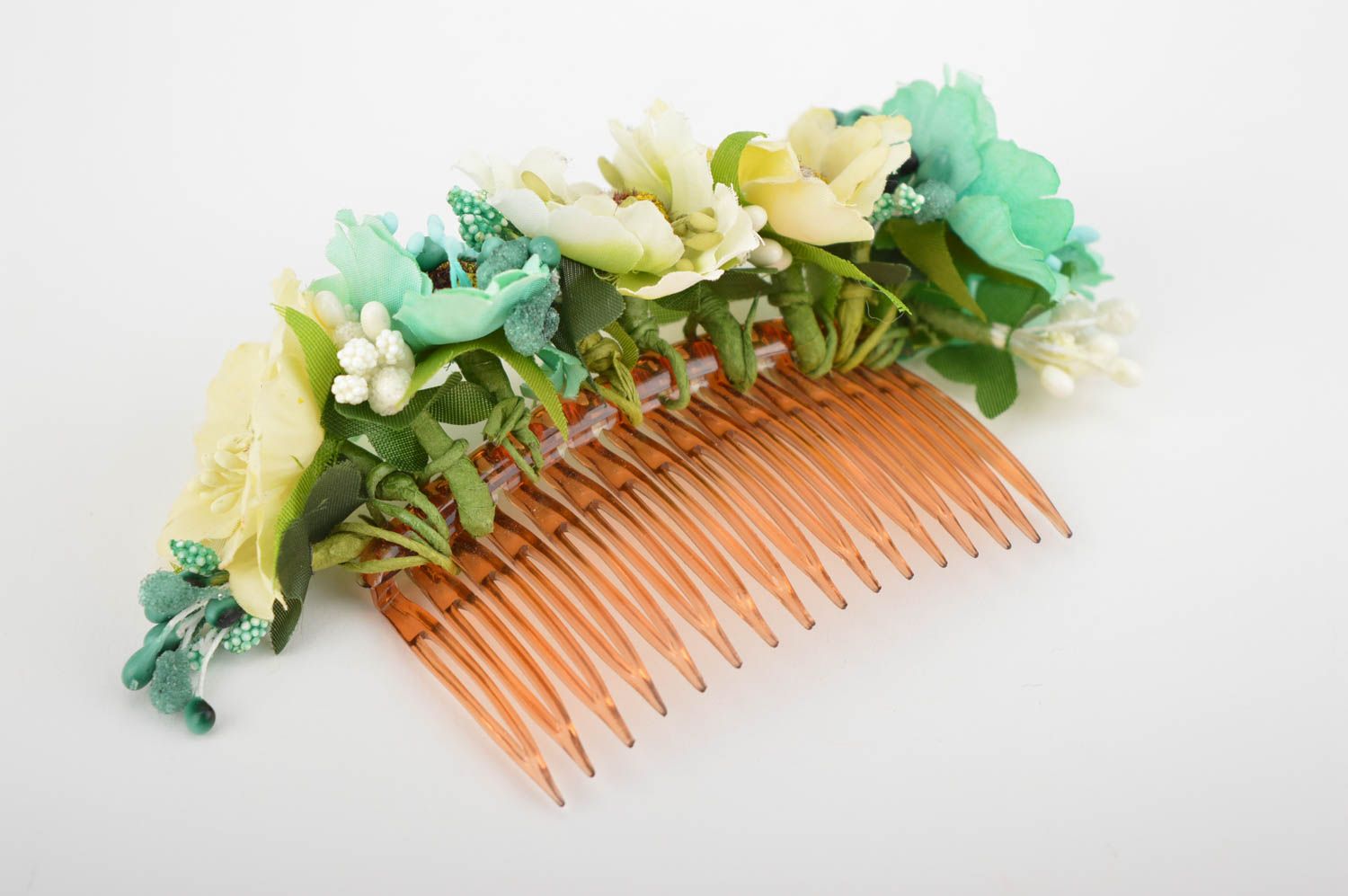 Peigne cheveux fait main Accessoire cheveux en plastique fleurs Cadeau femme photo 2