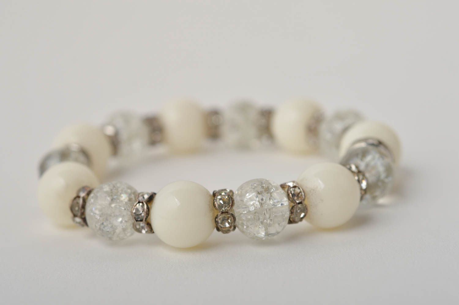 Stretchy white and silver beads bracelet for girls photo 5