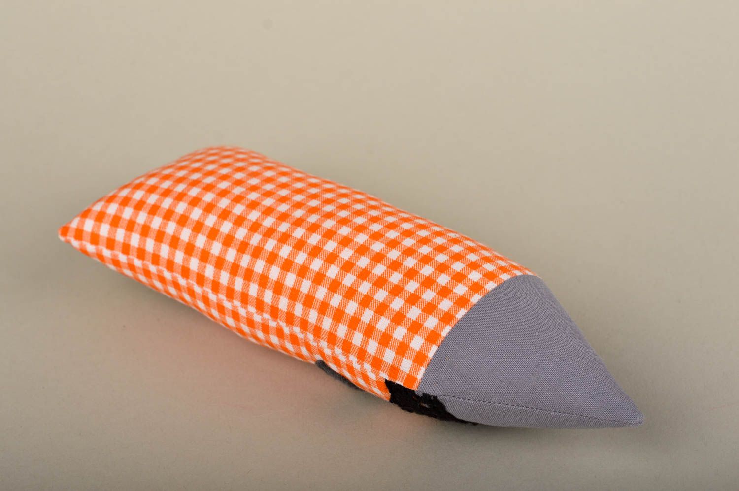Яркая игрушка ручной работы декор для дома из ткани интерьерная игрушка фото 5