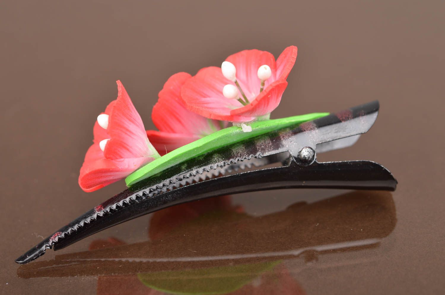 Blumen Haarspange in Rot aus Polymerton auf Metallklemme handgemacht elegant foto 5