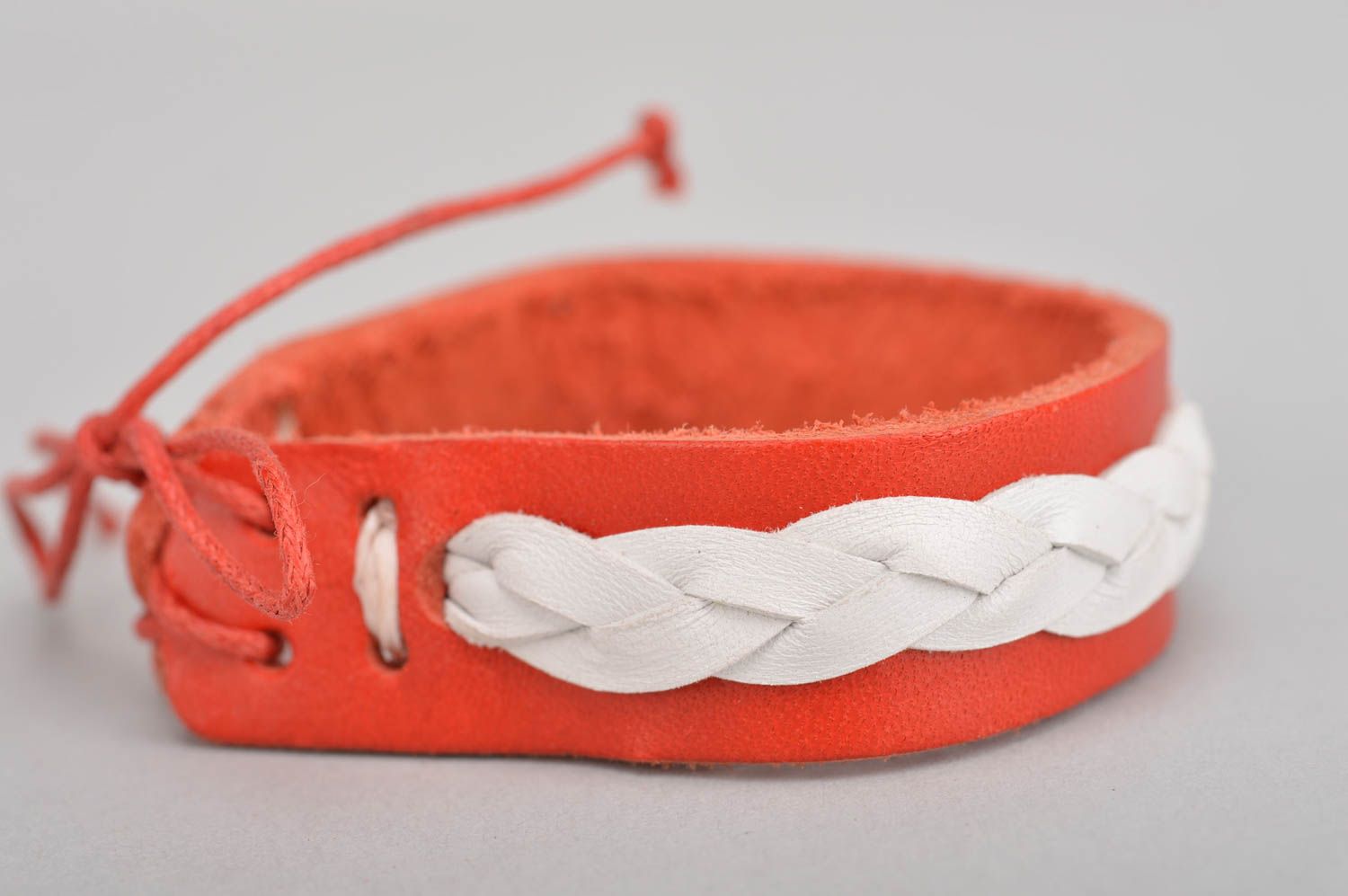 Handmade designer red leather bracelet with white leather braid for women photo 3