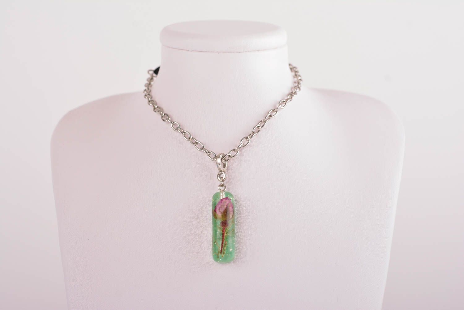 Vintage handmade epoxy pendant flower pendant beautiful jewellery gift ideas photo 3
