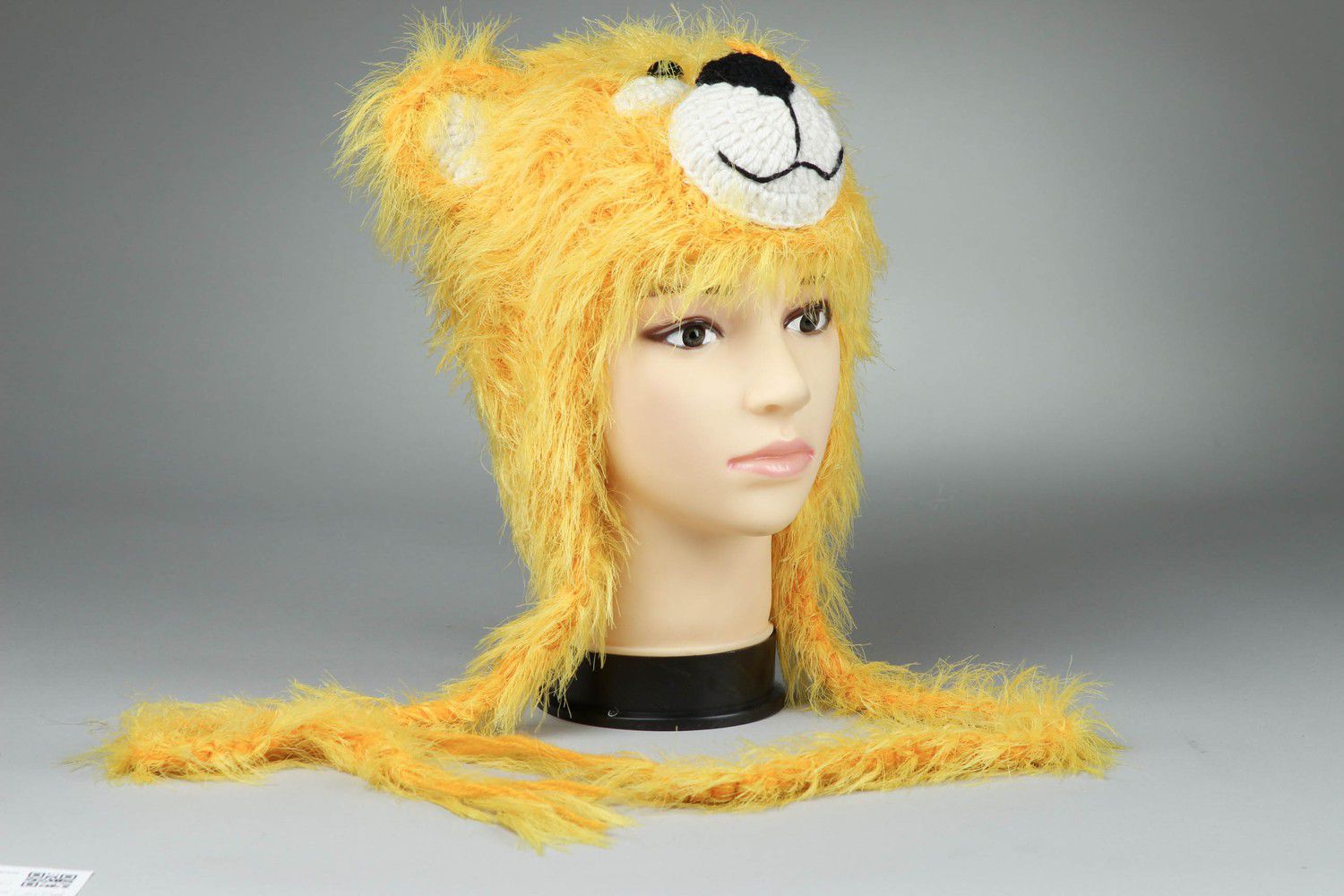Knitted hat Yellow Bear photo 1