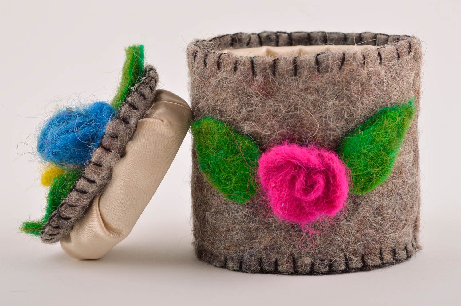 Joyero hecho a mano de lana natural elemento decorativo accesorio para mujer foto 3