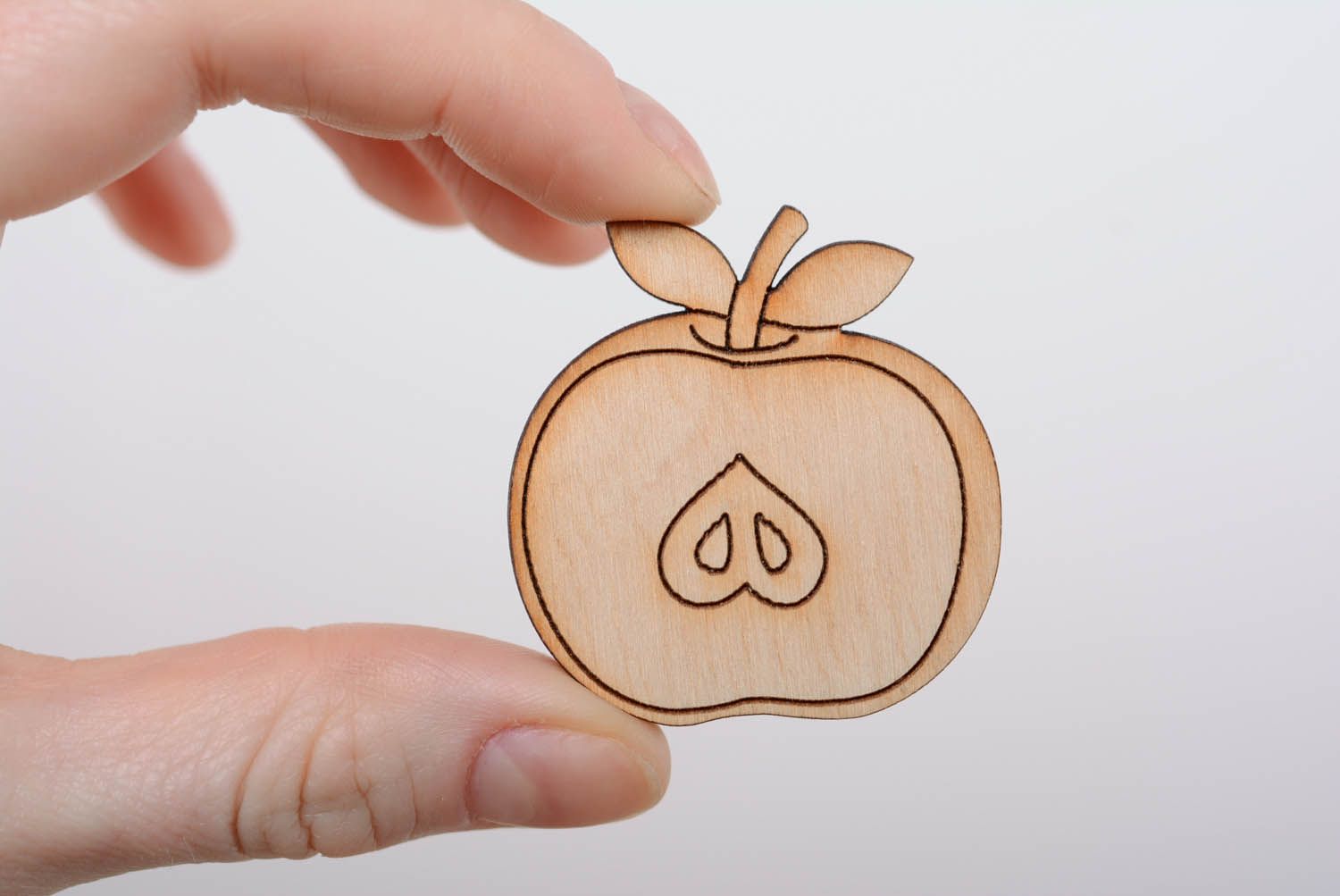Holzfigur zum Bemalen Apfel foto 4