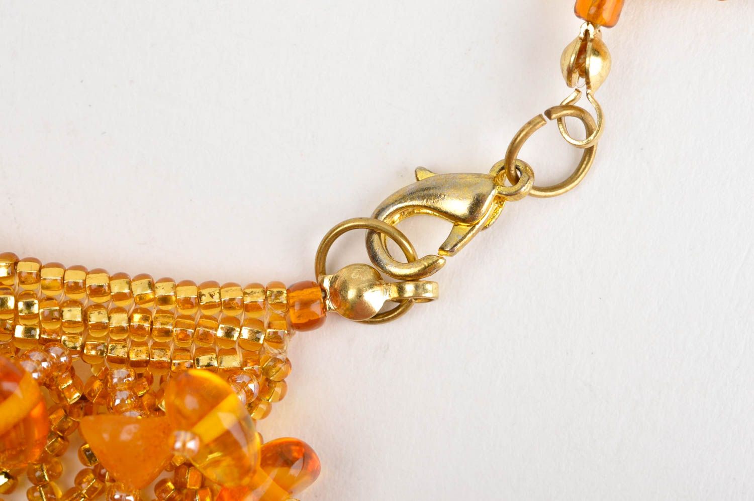 Collana di perline fatta a mano originale di moda bigiotteria con ambra
 foto 4