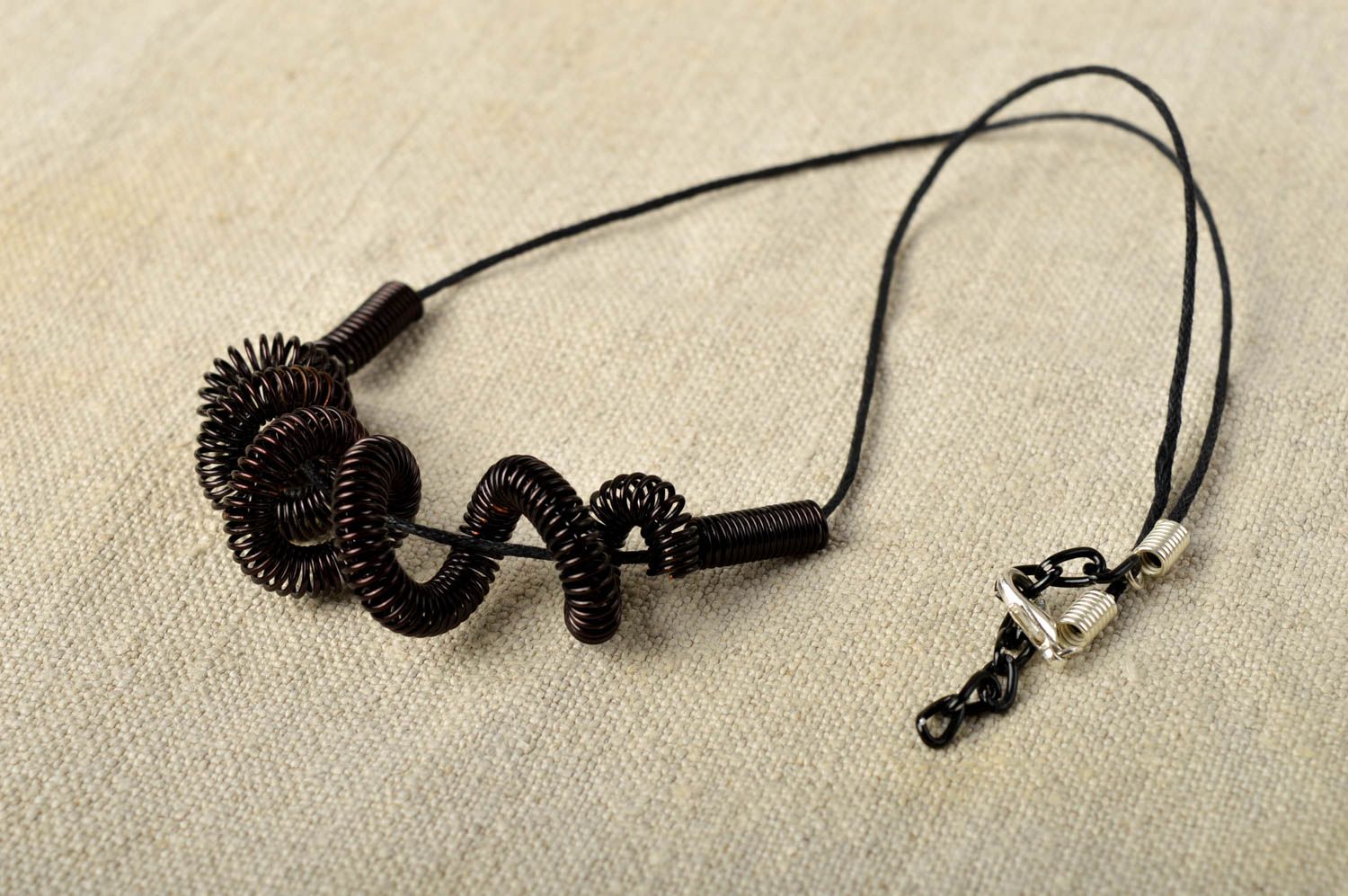 Handmade cord pendant design metal pendant fashion neck accessories for girls photo 1