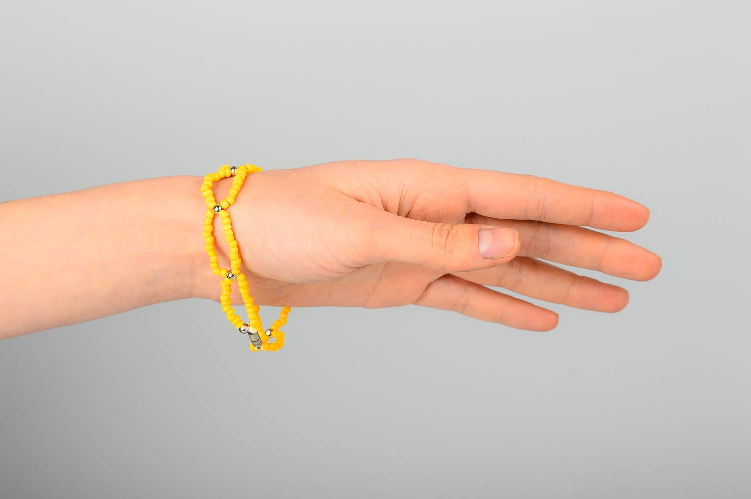 Bracelet perles de rocaille Bijou fait main jaune vif original Cadeau femme photo 2