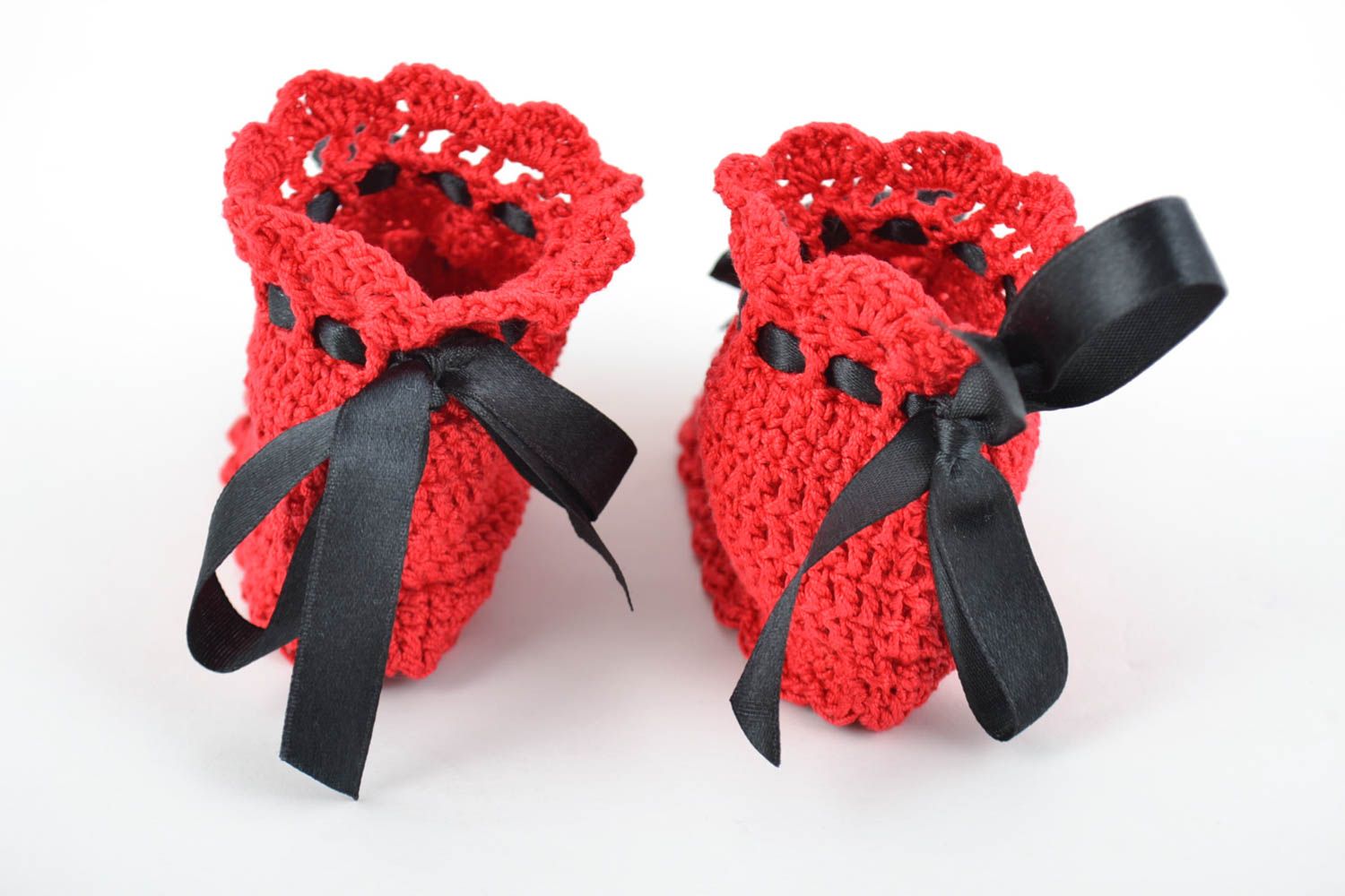 Red and black handmade designer baby booties crocheted of cotton threads photo 3