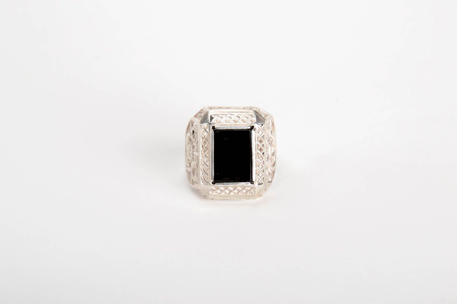 Украшение ручной работы серебряный перстень подарок для мужчины с ониксом фото 4