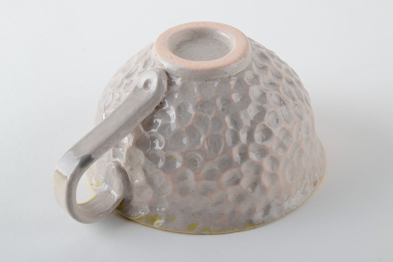 Keramische bunte handgemachte Tasse aus Töpferton für Tee mit Glasur bedeckt foto 4