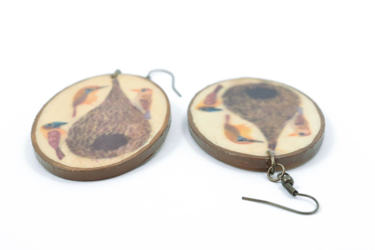 Ovale Ohrringe aus Holz Decoupage foto 4