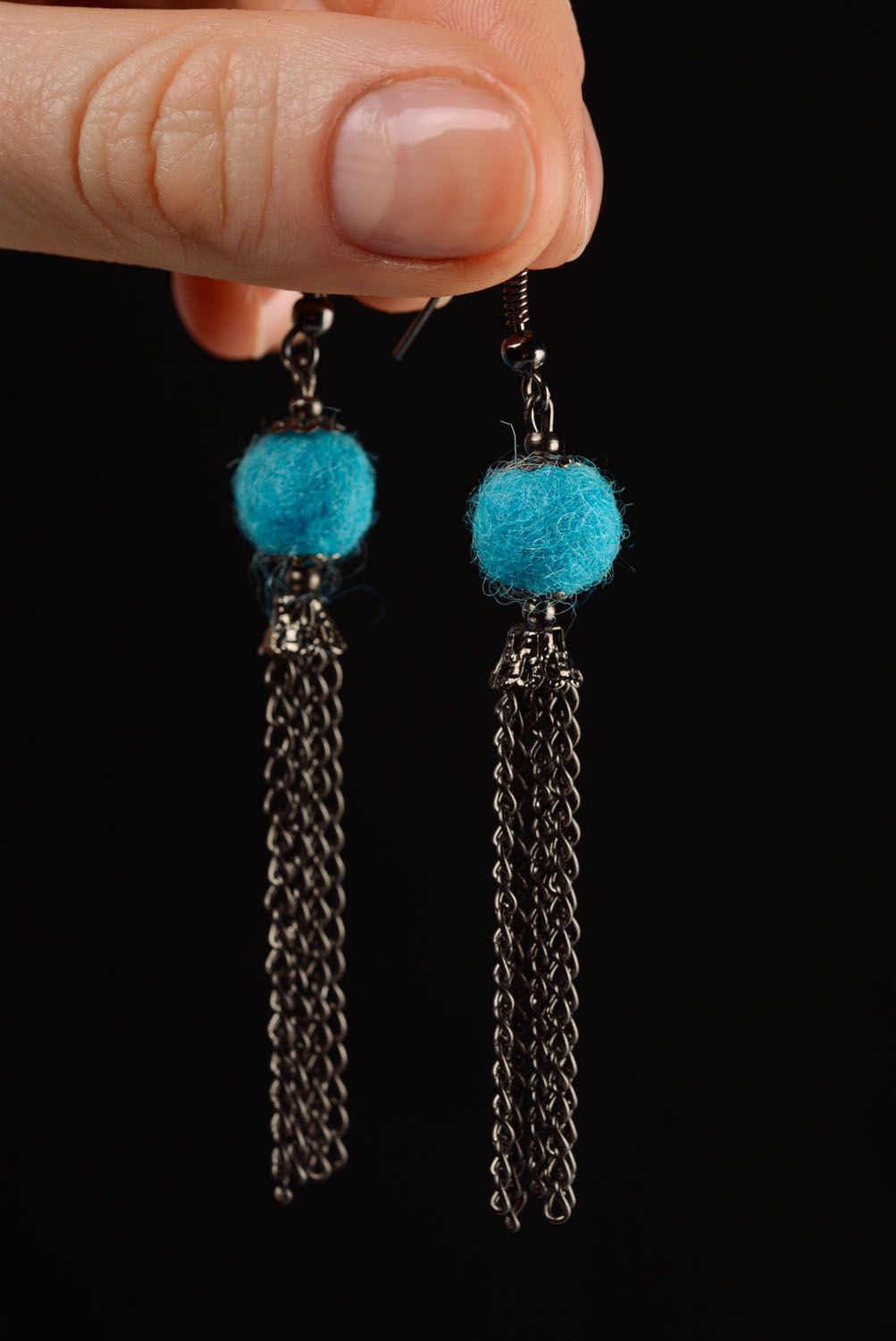 Earrings with charms in the form of chains photo 2