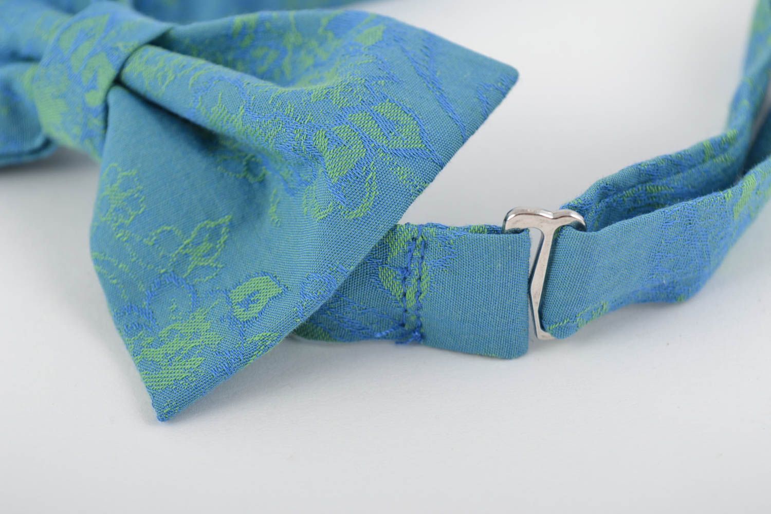 Stylish handmade designer textile bow tie of beautiful color photo 3